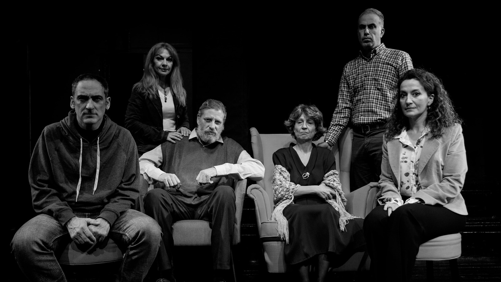 Θέατρο Βαφείο - Λάκης Καραλής: «Η Διαθήκη… ένα ενθύμιο από τη μαμά και τον μπαμπά…»