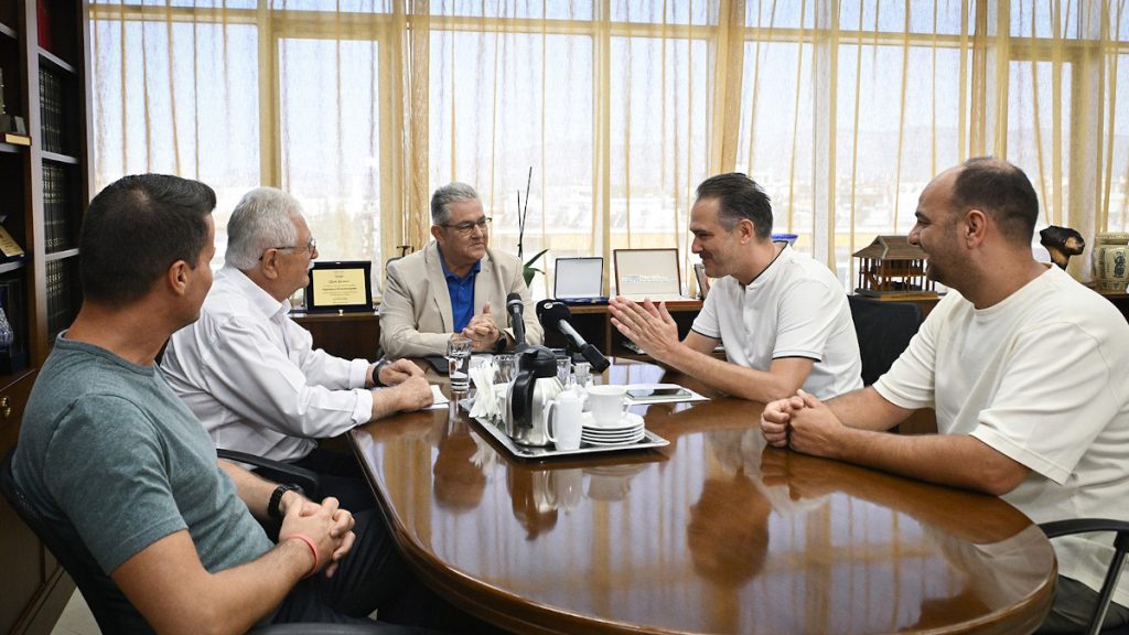 Δ. Κουτσούμπας: Το ΚΚΕ στηρίζει τον δίκαιο αγώνα για μονιμοποίηση όλων των πυροσβεστών (VIDEO - ΦΩΤΟ)