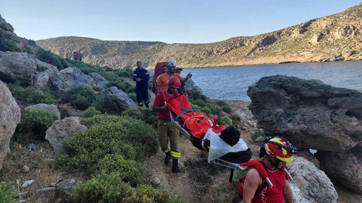 Ηράκλειο: Πένθος και έλλειψη μέτρων προστασίας και εξοπλισμού για τους πυροσβέστες