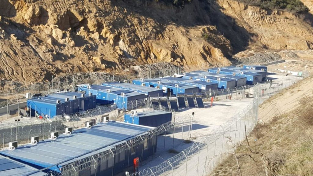 Πρωτοβουλία Αστυνομικών: Να κλείσει άμεσα η δομή – φυλακή στη Σιντική Σερρών